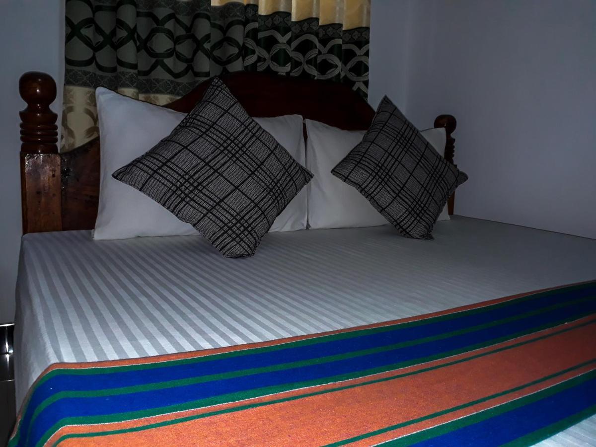 Danara Homestay Sigirîya Extérieur photo